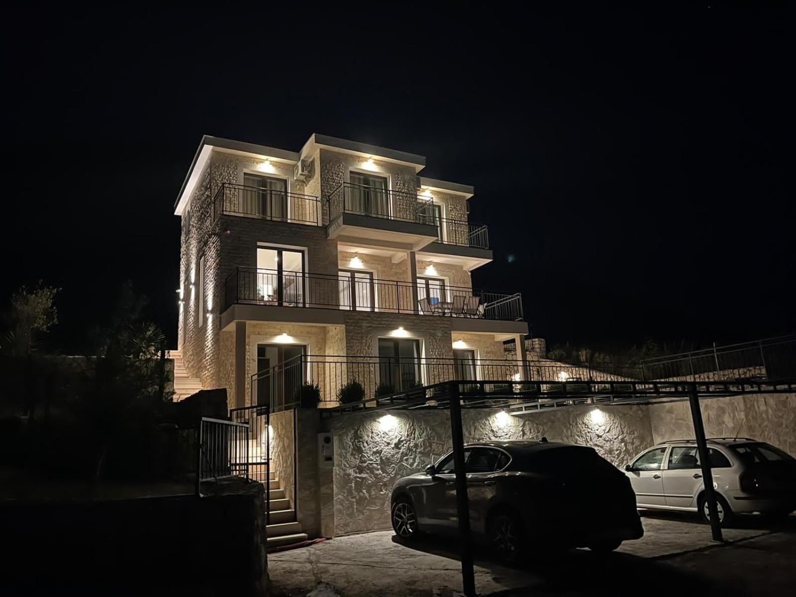 Family Vacation Rezevici Villa